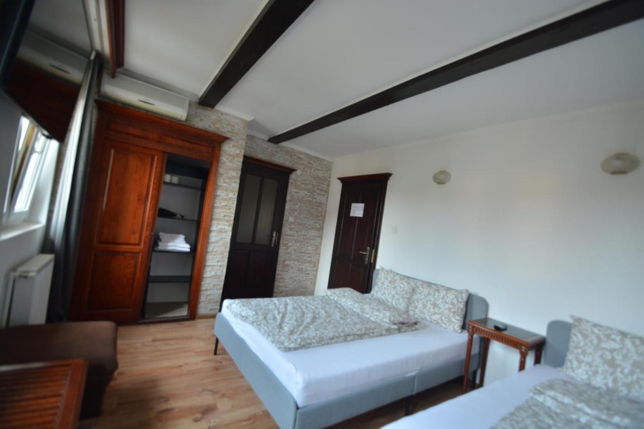 Gala - Guesthouse Nagyvárad Kültér fotó