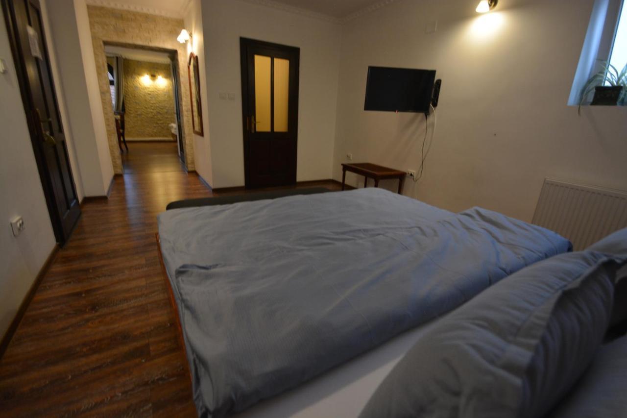 Gala - Guesthouse Nagyvárad Kültér fotó